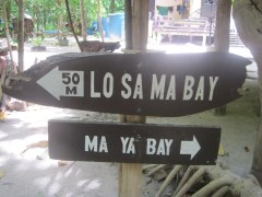 kesana ato kesini sama asyiknya ;0